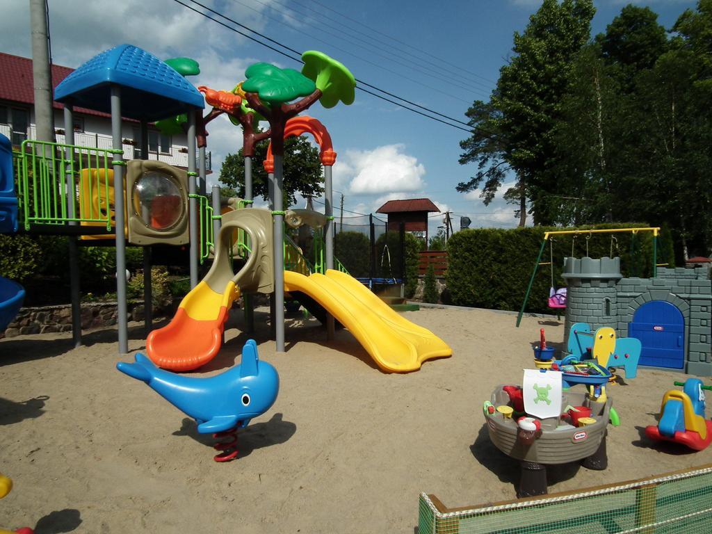 Pensjonat Relax Mikołajki Exteriör bild